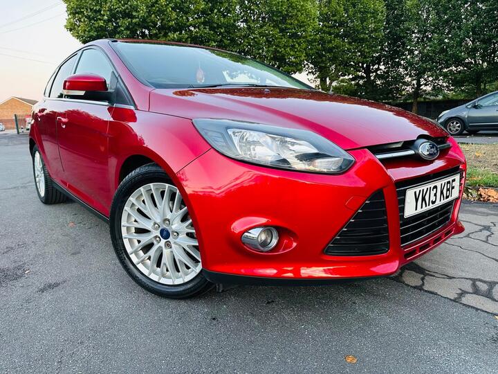 Ford Focus 1.6 Zetec Powershift Euro 5 5dr