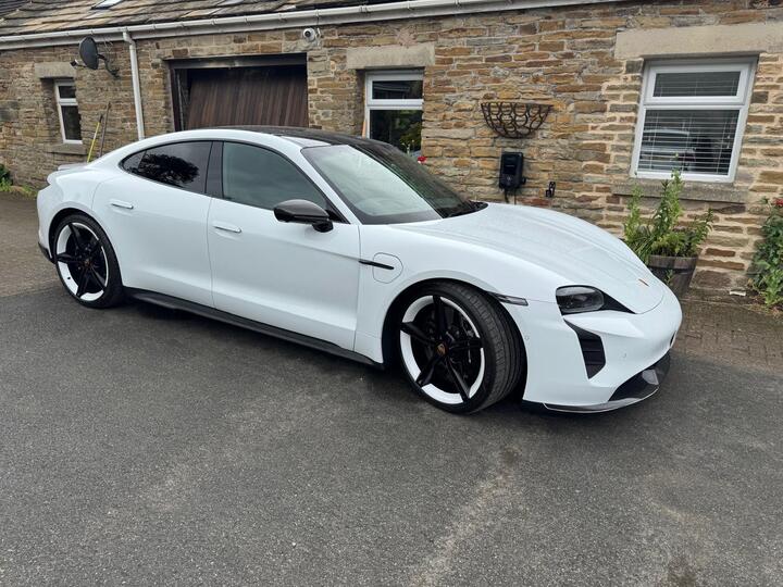 Porsche Taycan Performance Plus 93.4kWh Turbo S Auto 4WD 4dr (11kW Charger) Porsche Taycan Performance Plus 93.4kWh Turbo S Auto 4WD 4dr (11kW Charger)