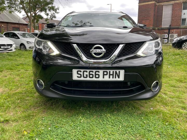 Nissan Qashqai 1.2 DIG-T N-Connecta 2WD Euro 6 (s/s) 5dr