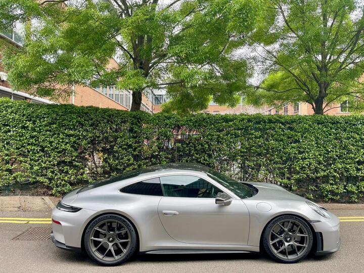 Porsche 911 4.0 992 GT3 PDK Euro 6 2dr