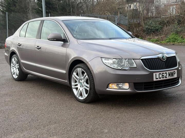 Skoda Superb 1.8 TSI Elegance DSG Euro 5 5dr