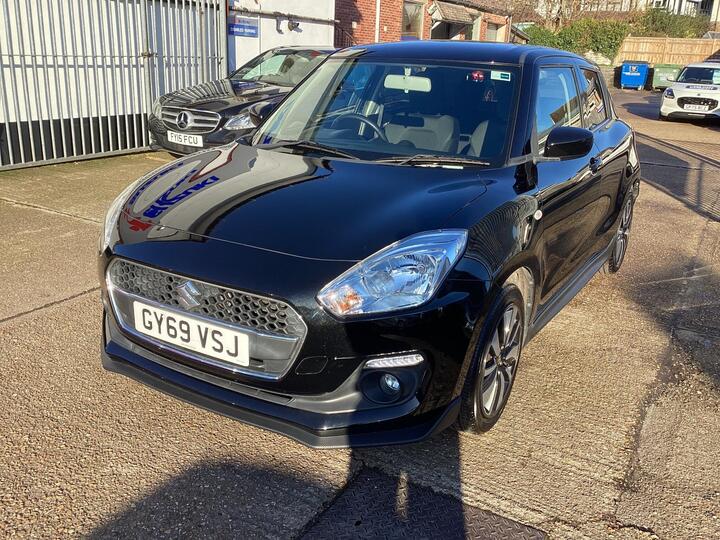 Suzuki Swift 1.2 Dualjet Attitude Euro 6 (s/s) 5dr