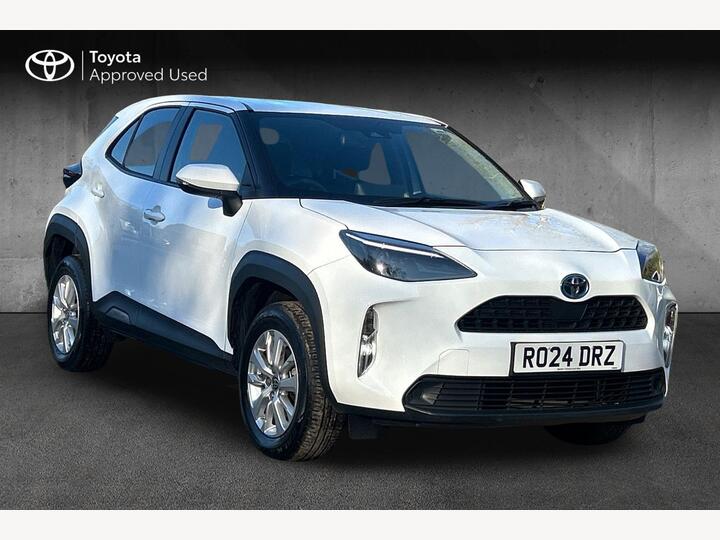 Toyota Yaris Cross 1.5 VVT-h Icon E-CVT Euro 6 (s/s) 5dr Toyota Yaris Cross 1.5 VVT-h Icon E-CVT Euro 6 (s/s) 5dr