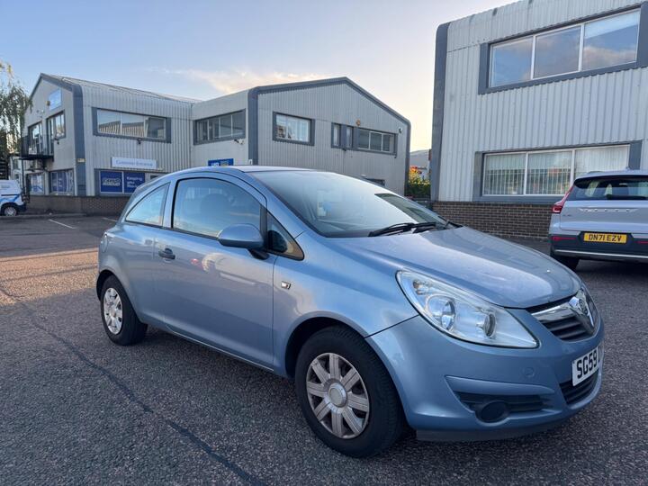 Vauxhall Corsa 1.0i 12v Life 3dr Vauxhall Corsa 1.0i 12v Life 3dr