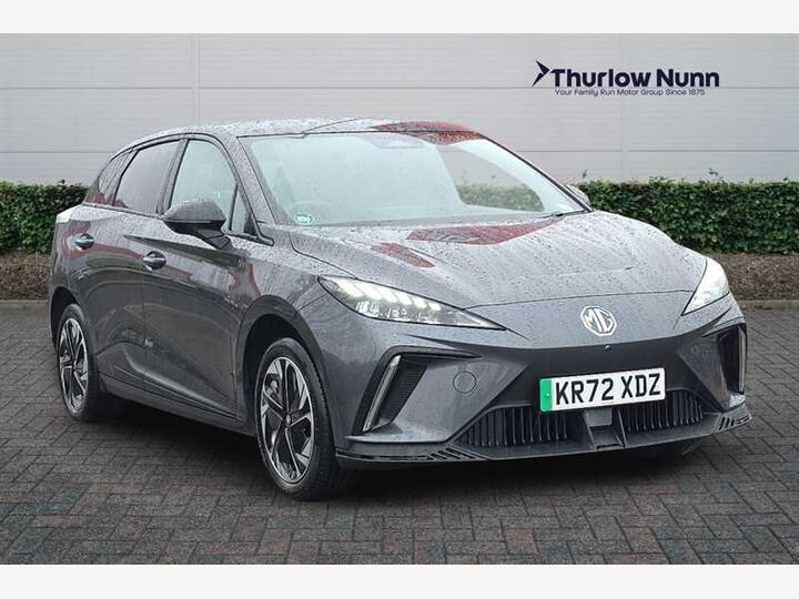 MG MG4 64kWh Trophy Long Range Auto 5dr