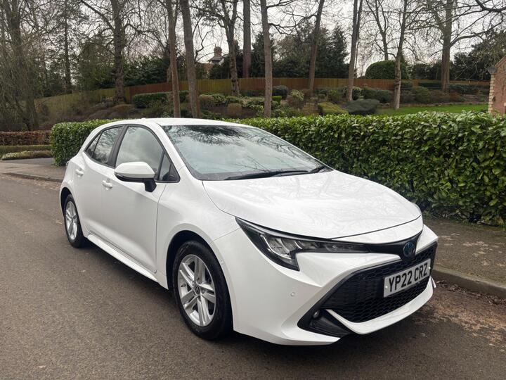 Toyota Corolla 1.8 VVT-h Icon Tech CVT Euro 6 (s/s) 5dr