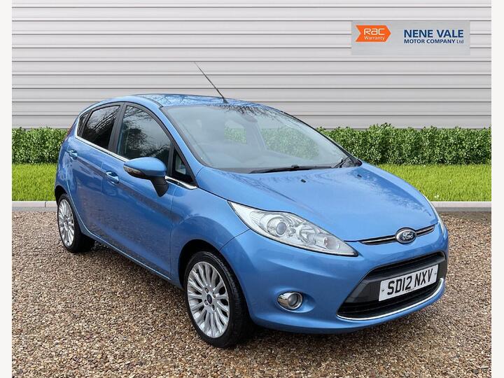 Ford Fiesta 1.4 TDCi DPF Titanium 5dr Ford Fiesta 1.4 TDCi DPF Titanium 5dr
