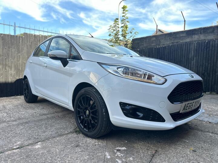Ford Fiesta 1.0T EcoBoost Zetec Euro 6 (s/s) 5dr