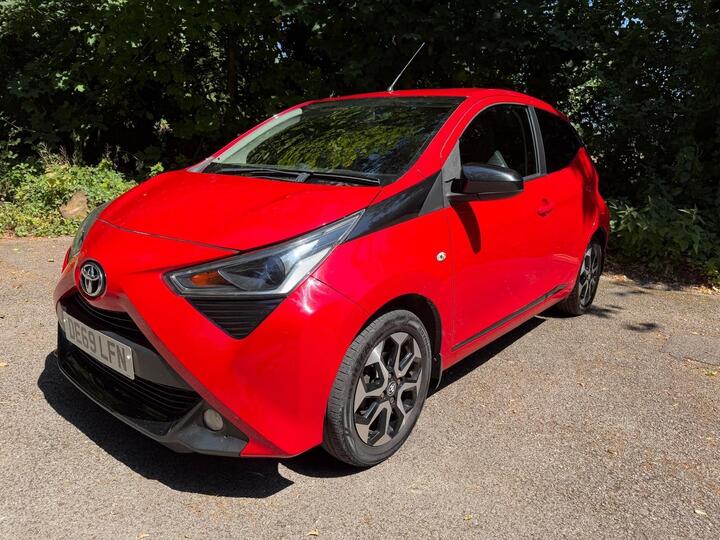 Toyota AYGO 1.0 VVT-i X-trend Euro 6 5dr