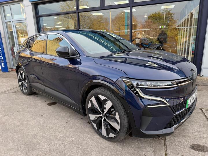 Renault Megane E-Tech Comfort Range 60kWh Techno Auto 5dr (22kW Charger)