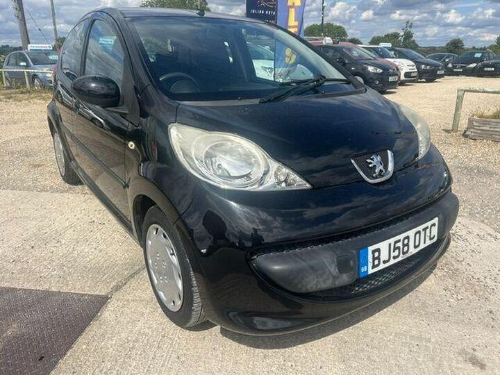 Peugeot 107 1.0 12V Urban 2 Tronic Euro 4 5dr