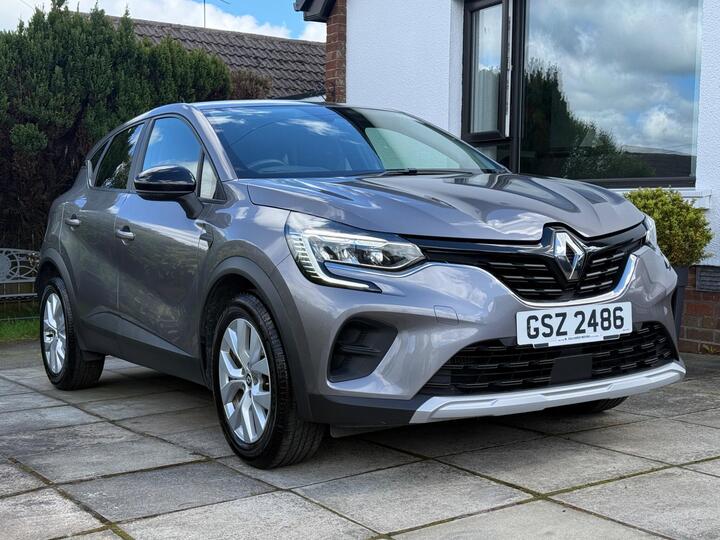 Renault Captur 1.0 TCe Iconic Edition Euro 6 (s/s) 5dr