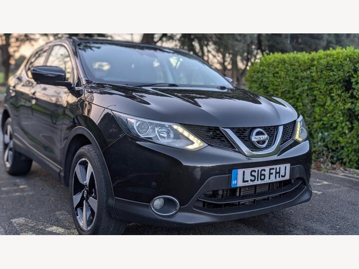 Nissan Qashqai 1.2 DIG-T N-tec XTRON 2WD Euro 6 (s/s) 5dr