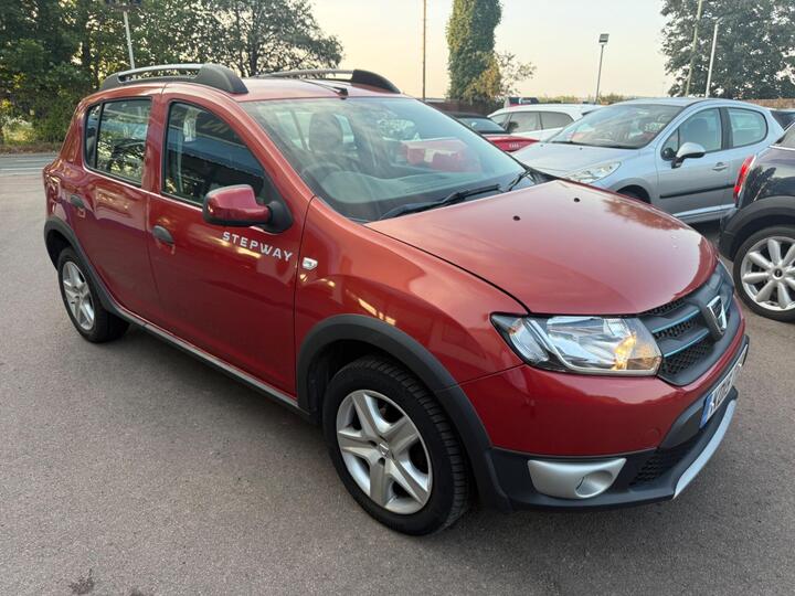 Dacia Sandero Stepway 0.9 TCe Laureate Euro 6 (s/s) 5dr