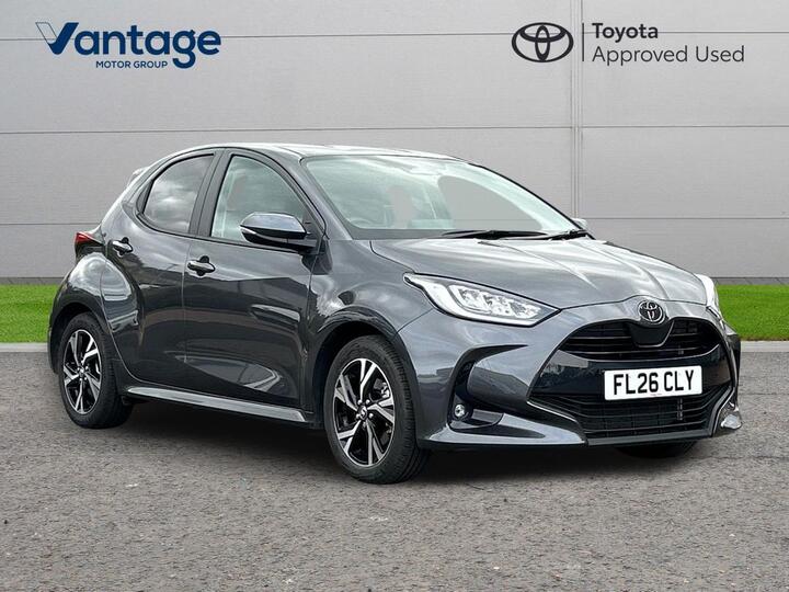 Toyota Yaris 1.5 VVT-h Design E-CVT Euro 6 (s/s) 5dr