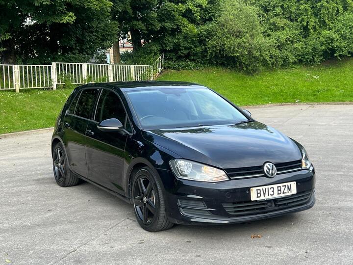 Volkswagen Golf 2.0 TDI BlueMotion Tech SE DSG Euro 5 (s/s) 5dr
