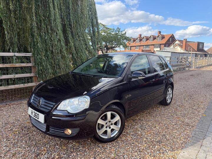 Volkswagen Polo 1.6 S 4dr