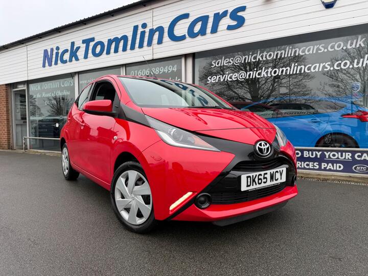 Toyota AYGO 1.0 VVT-i X-play Euro 5 5dr Euro 5