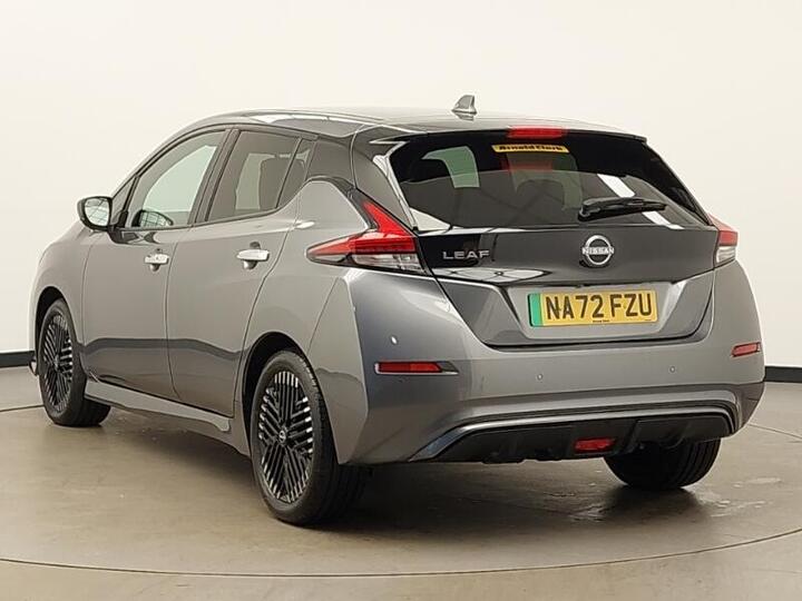 Nissan Leaf 39kWh N-Connecta Auto 5dr