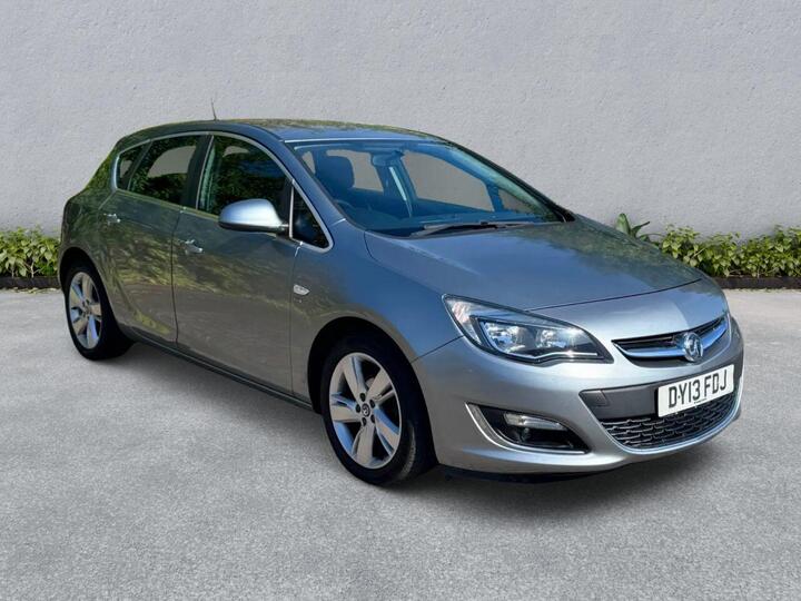 Vauxhall ASTRA 1.6 16v SRi Euro 5 5dr