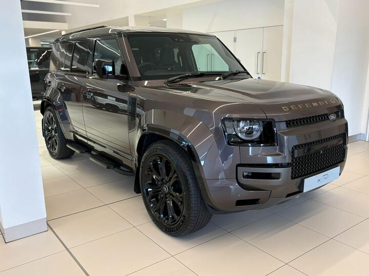 Land Rover Defender 110 4.4 P635 V8 MHEV OCTA Auto 4WD Euro 6 (s/s) 5dr