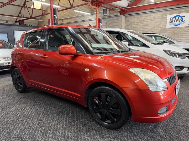 Suzuki Swift 1.3 GL 5dr Suzuki Swift 1.3 GL 5dr
