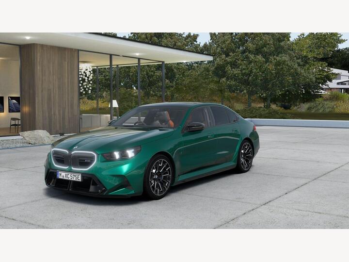 BMW M5 4.4 22.1kWh Steptronic XDrive Euro 6 (s/s) 4dr
