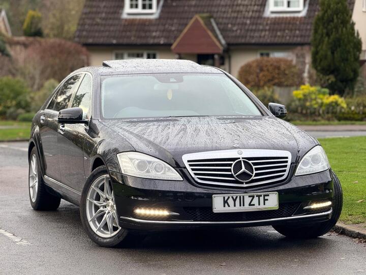 Mercedes-Benz S Class 3.0 S350L V6 BlueTEC G-Tronic+ Euro 6 4dr Mercedes-Benz S Class 3.0 S350L V6 BlueTEC G-Tronic+ Euro 6 4dr