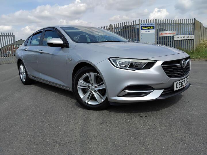 Vauxhall INSIGNIA 1.5i Turbo Design Nav Grand Sport Euro 6 (s/s) 5dr