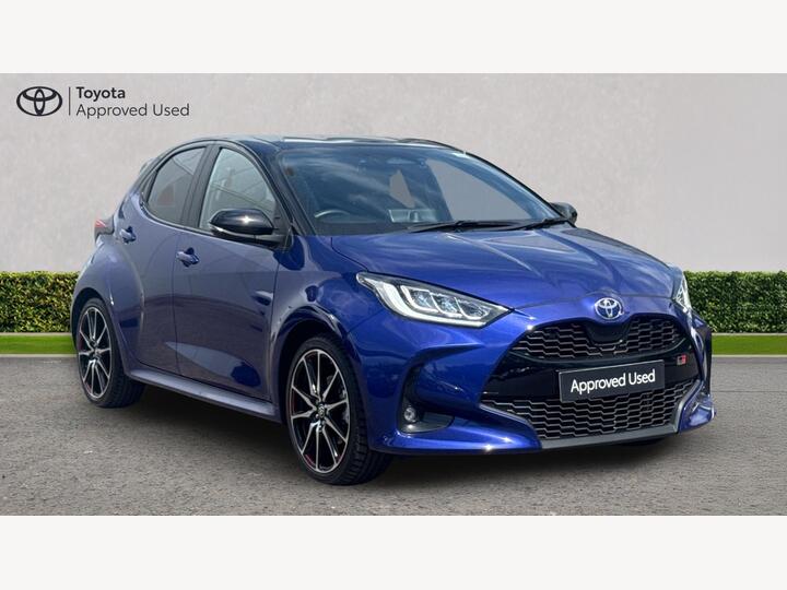Toyota Yaris 1.5 VVT-h GR SPORT E-CVT Euro 6 (s/s) 5dr