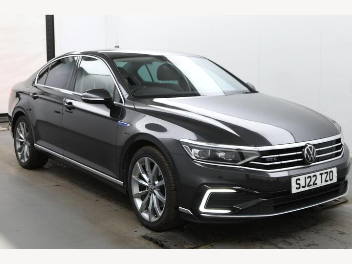 Volkswagen Passat 1.4 TSI 13kWh GTE Advance DSG Euro 6 (s/s) 4dr