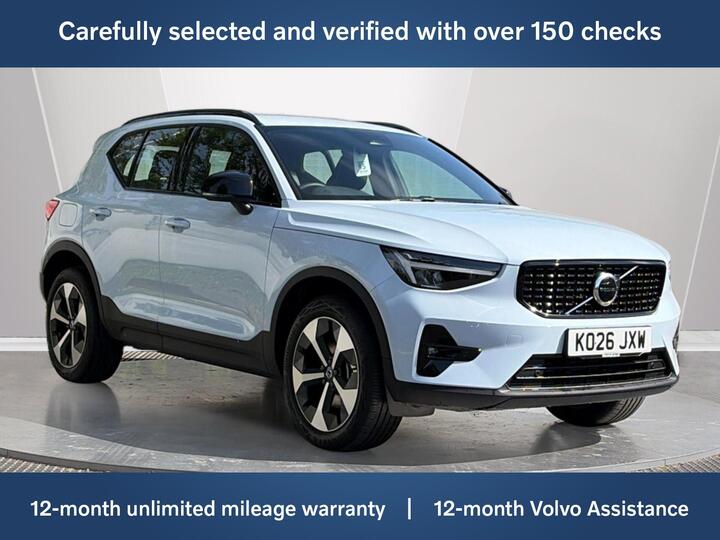 Volvo XC40 2.0 B3 MHEV Plus Dark DCT Auto Euro 6 (s/s) 5dr