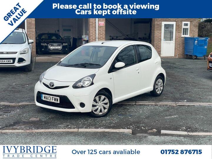 Toyota AYGO 1.0 VVT-i Ice Euro 5 5dr
