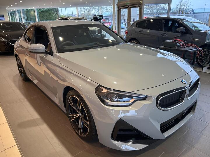 BMW 2 Series 2.0 220i M Sport Auto Euro 6 (s/s) 2dr