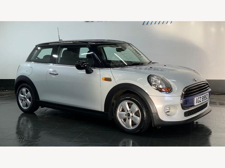 MINI HATCH 1.5 Cooper Euro 6 (s/s) 3dr