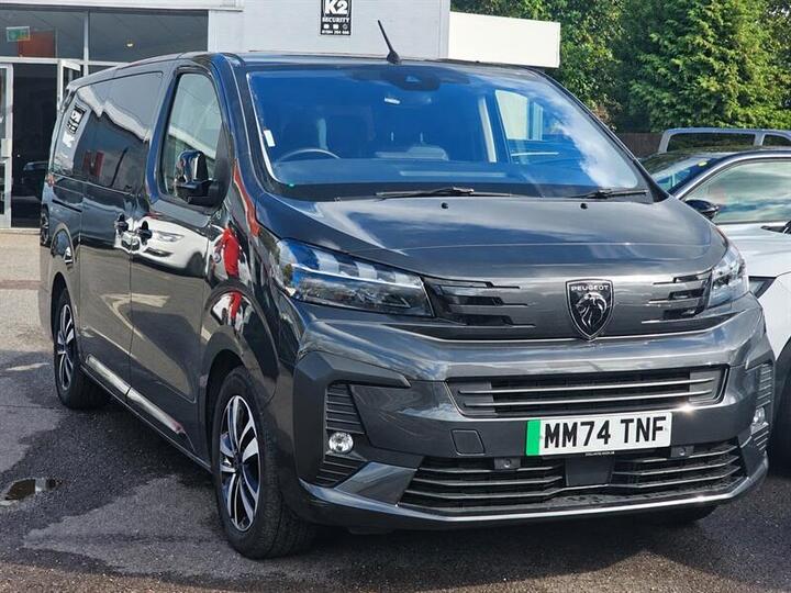 Peugeot E-Traveller 75kWh Allure Long MPV Auto LWB 5dr (8 Seat, 7.4kW Charger)