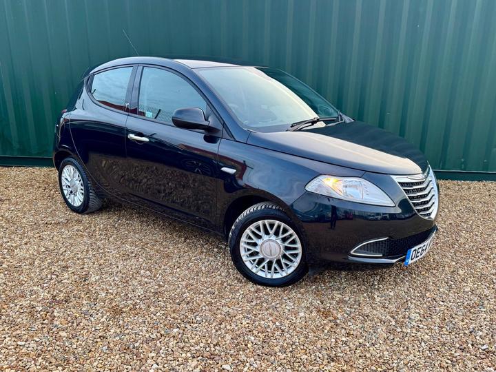 Chrysler Ypsilon 1.2 Gold Euro 6 5dr