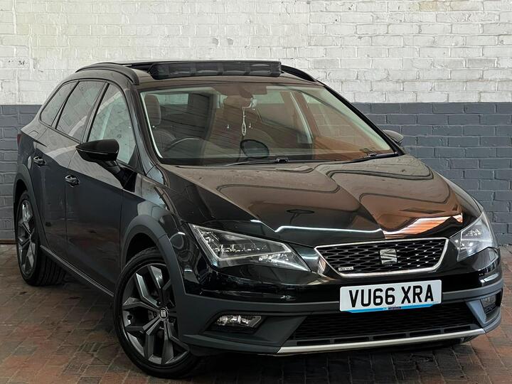 SEAT Leon 2.0 TDI X-PERIENCE SE Technology Sport Tourer DSG 4WD Euro 6 (s/s) 5dr