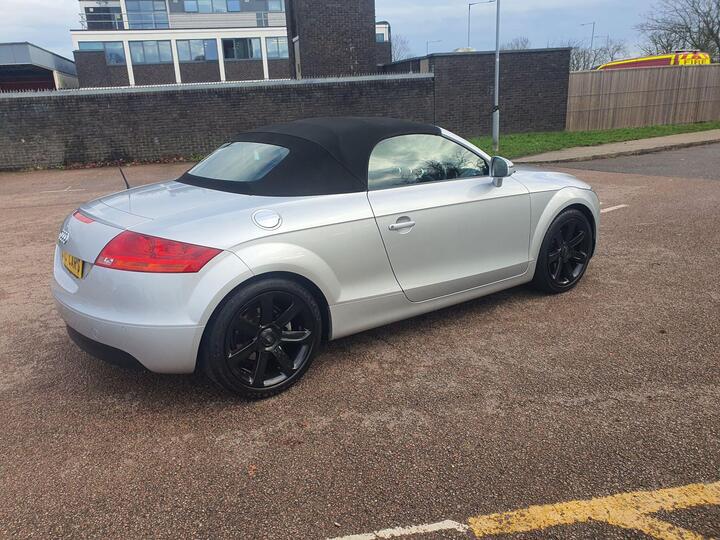 Audi TT 1.8 TFSI Roadster Euro 5 2dr