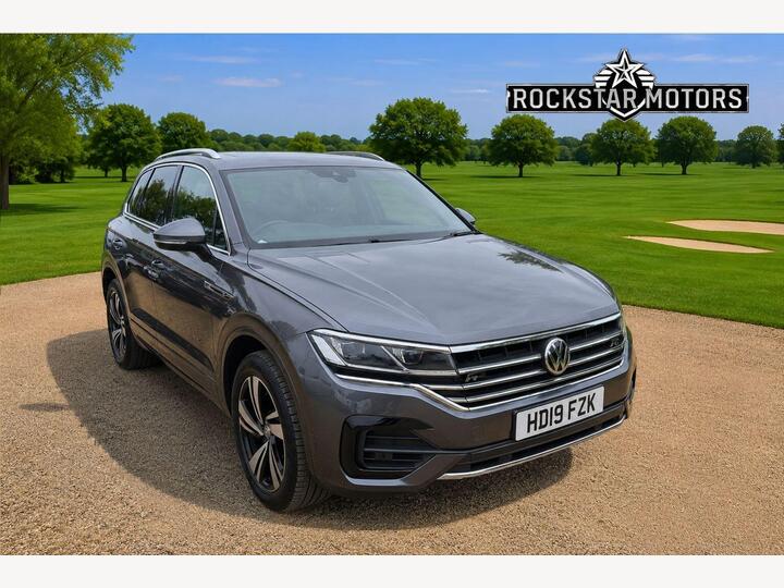 Volkswagen Touareg 3.0 TDI V6 R-Line Tech Tiptronic 4Motion Euro 6 (s/s) 5dr