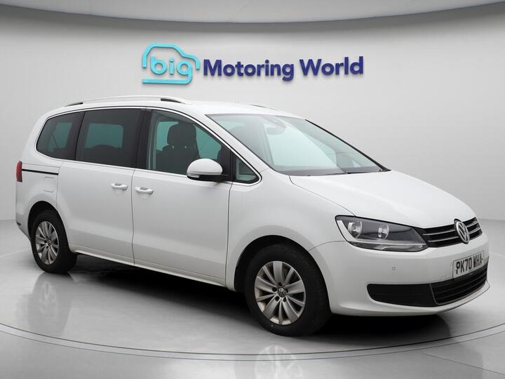 Volkswagen Sharan 2.0 TDI SE Nav DSG Euro 6 (s/s) 5dr