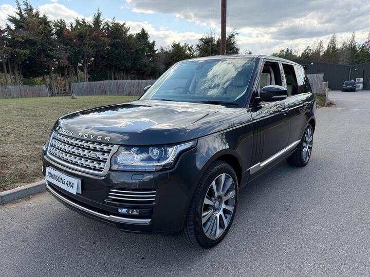 Land Rover Range Rover 4.4 SD V8 Autobiography Auto 4WD Euro 6 (s/s) 5dr