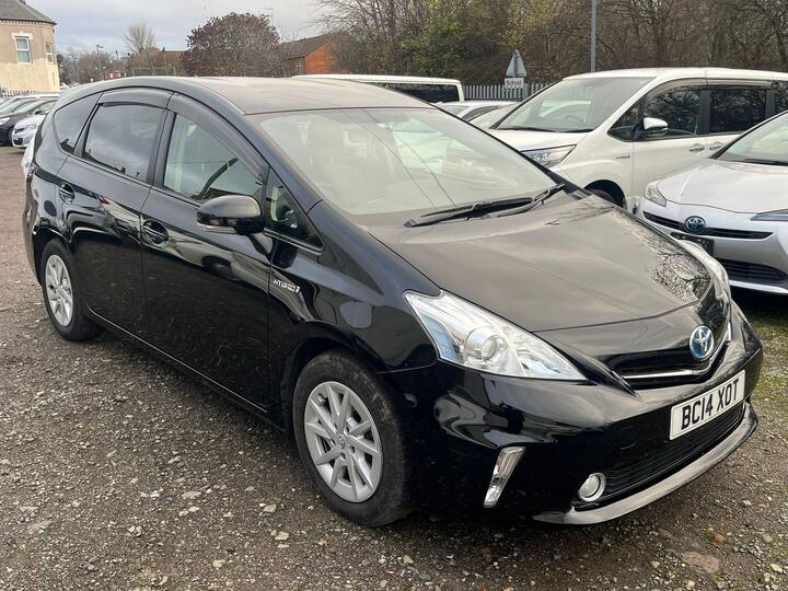 Toyota Prius 1.5 Saloon 4dr Petrol Hybrid CVT (120 G/km, 70 Bhp)