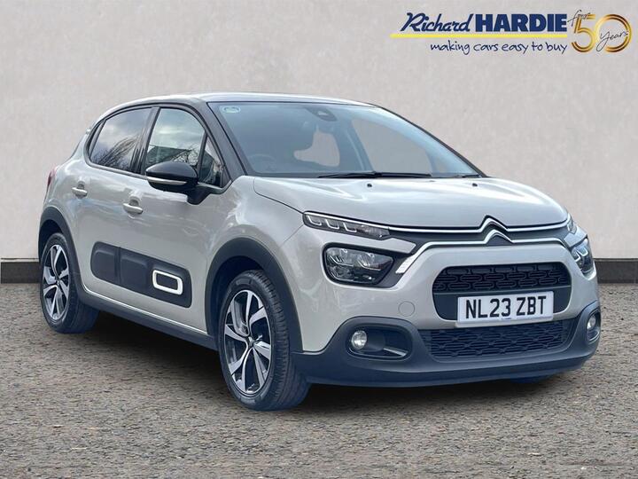 Citroen C3 1.2 PureTech Shine Plus EAT6 Euro 6 (s/s) 5dr Citroen C3 1.2 PureTech Shine Plus EAT6 Euro 6 (s/s) 5dr
