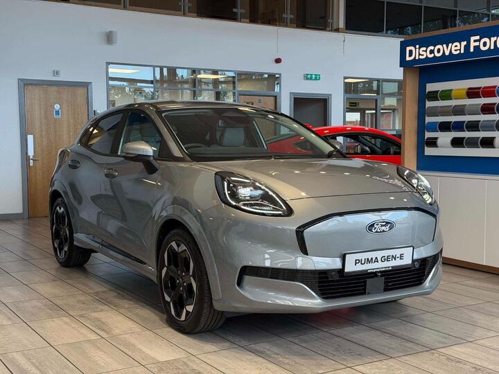 Ford Puma Gen-E Standard Range 46.8kWh Premium Auto 5dr