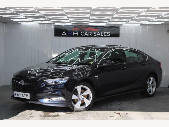 Vauxhall INSIGNIA 2.0 Turbo D BlueInjection SRi VX Line Nav Grand Sport Euro 6 (s/s) 5dr Vauxhall INSIGNIA 2.0 Turbo D BlueInjection SRi VX Line Nav Grand Sport Euro 6 (s/s) 5dr