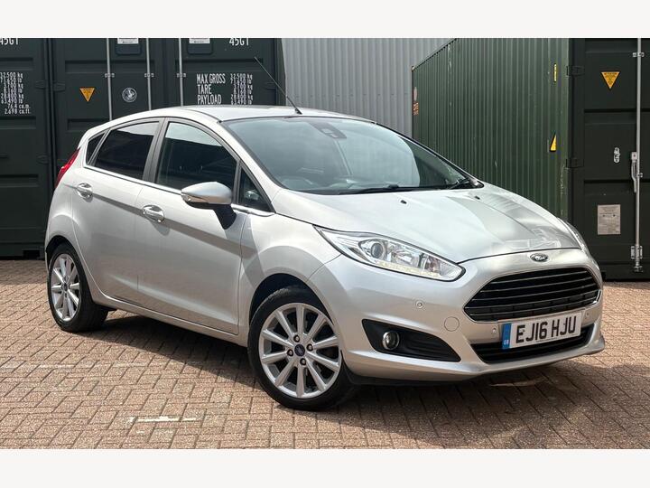 Ford Fiesta 1.0T EcoBoost Titanium Euro 6 (s/s) 5dr