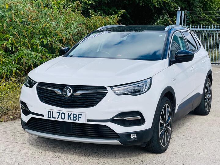 Vauxhall Grandland X 1.6 13.2kWh Ultimate Nav Auto 4WD Euro 6 (s/s) 5dr Hybrid4