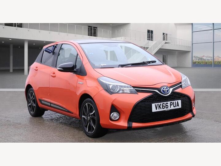 Toyota Yaris 1.5 VVT-h Orange Edition E-CVT Euro 6 5dr