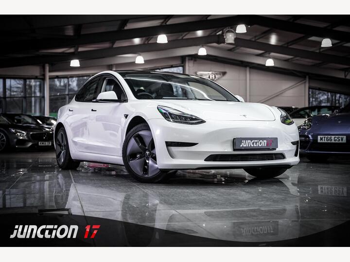 Tesla Model 3 Standard Range Plus Auto RWD 4dr